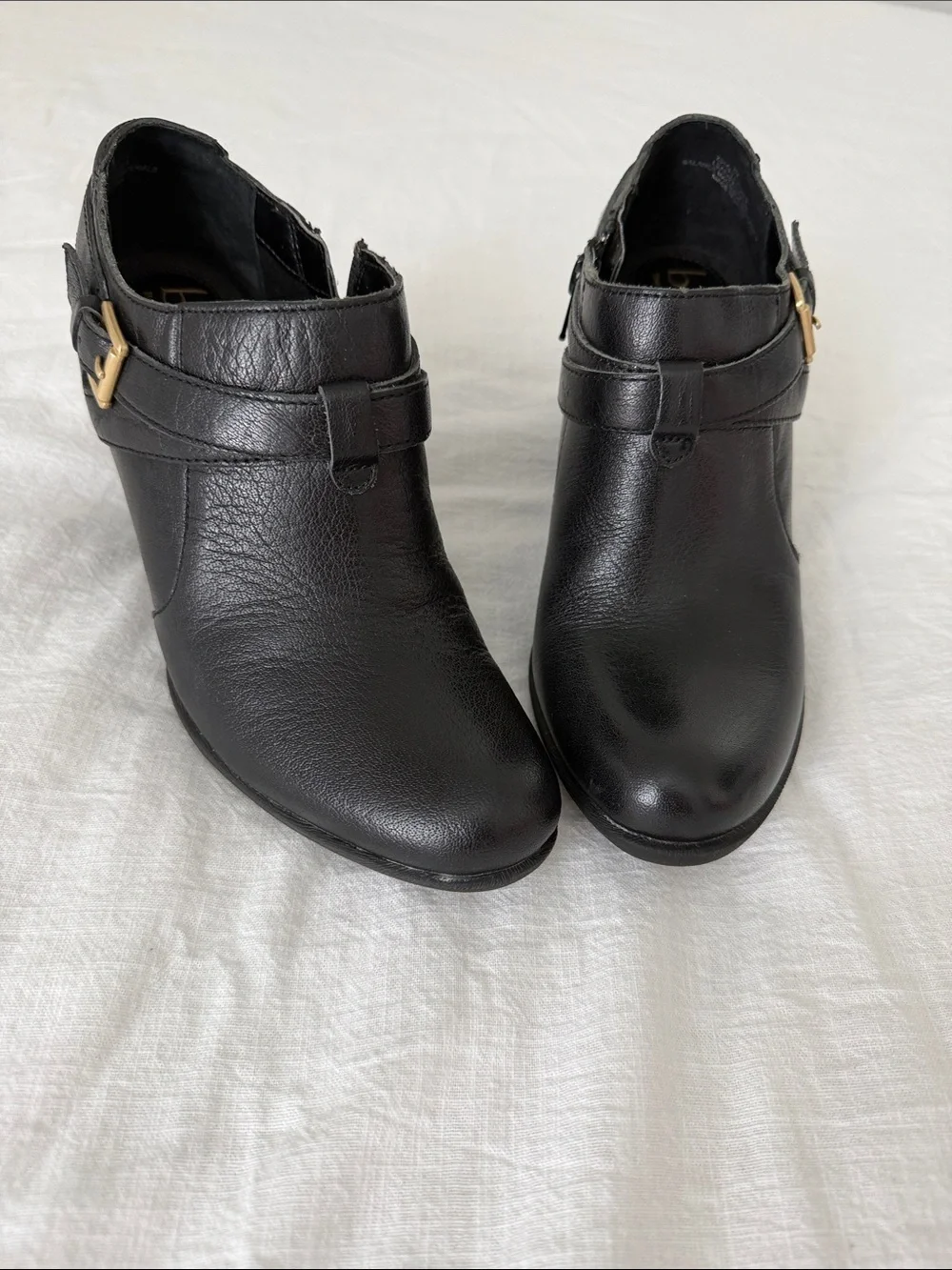 b.o.c Black Leather Moto Ankle Booties Block Heel Minimalist Model Off Duty 7.0